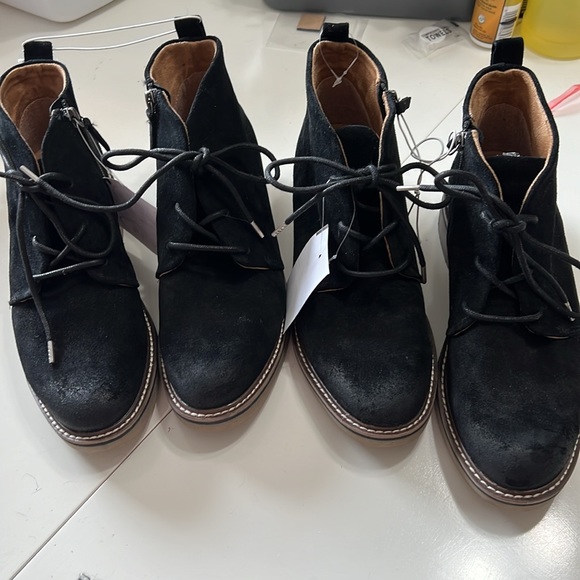 New!! Comfortiva Align Rebeca Full Suede Leather Size Zip Ankle Chuka Black Boot - Picture 9 of 16